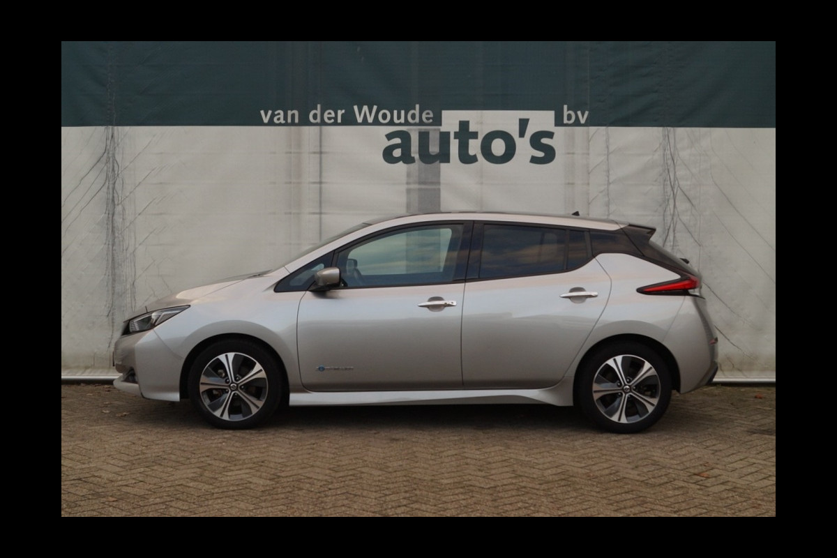 Nissan Leaf N-Connecta 40kWh -NAVI-ECC-PDC-CAM-