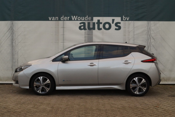 Nissan Leaf N-Connecta 40kWh -NAVI-ECC-PDC-CAM-SUBSIDIE-