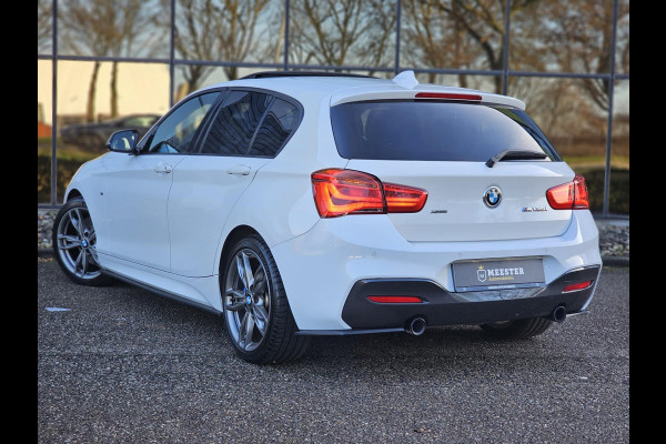 BMW 1-serie M135i xDrive |OPENDAK|H&K|STUUR/STOELVERW