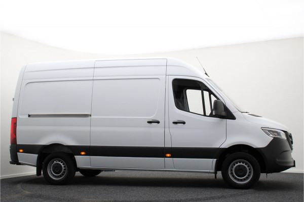 Mercedes-Benz Sprinter 317 CDI Aut. L2H2 3-Zits, Airco, LED, Standkachel, Cruise, Camera, Apple Carplay, Trekhaak