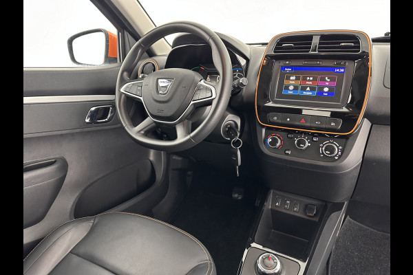 Dacia Spring Expression 27 kWh (INCL.BTW) Aut. *NAVI-FULLMAP | FULL-LEATHER | COMFORT-SEATS | CAMERA | DAB+ | ECC | PDC | CRUISE | 14''ALU*