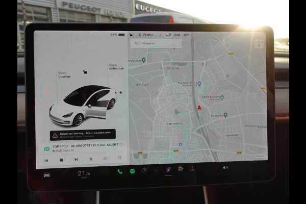 Tesla Model 3 Standard RWD Plus 60 kWh Autopilot Panodak Navi Leder PDC VA Camera 19" Sport Wheels