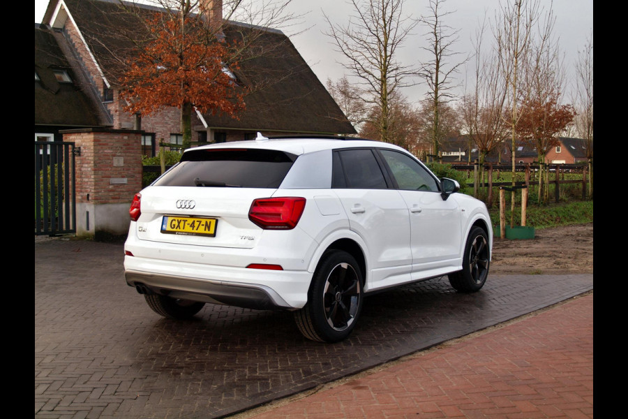 Audi Q2 1.4 TFSI CoD #limited | Panoramadak | Camera | Automaat | Virtual Cockpit |