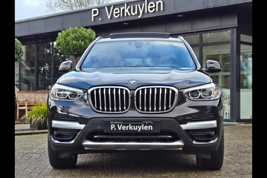 BMW X3 XDRIVE30E LUXURY LINE I PANORMA I LEDER I TREKHAAK I SPORTSTOELE