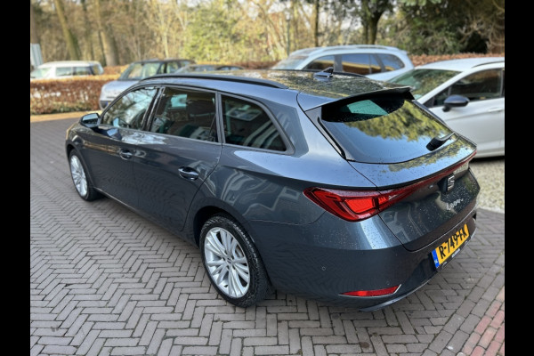 Seat Leon Sportstourer 1.0 TSI 110pk StyleBns Int Camera, Navi, 17" LMV, NL-auto