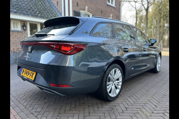 Seat Leon Sportstourer 1.0 TSI 110pk StyleBns Int Camera, Navi, 17" LMV, NL-auto