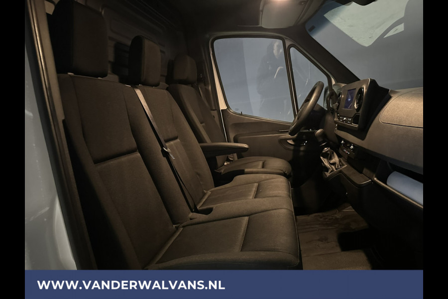 Mercedes-Benz Sprinter 317 CDI 170pk L3H2 Euro6 Airco | Camera | Navigatie | Cruisecontrol | Stoelverwarming Chauffeursstoel, Parkeersensoren, Bijrijdersbank