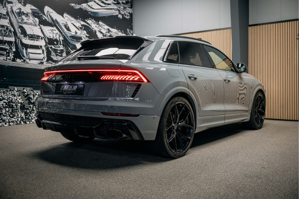 Audi RSQ8 4.0 TFSI RSQ8 quattro | Keramische remschijven | Vossen HF5 24 inch | B&O | LED Matrix koplampen |