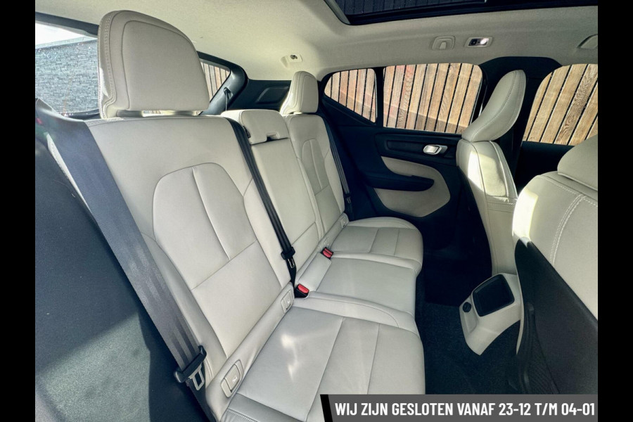 Volvo XC40 1.5 T5 Twin Engine Inscription Panoramadak | Trekhaak elektrisch uitklapbaar | Leren bekleding | Stoelverwarming | Achteruitrijc