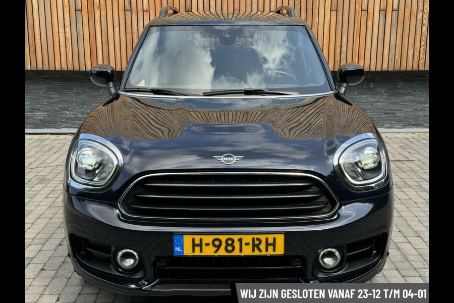 MINI Countryman 1.5 Cooper Chili Automaat | Leer | Keyless entry | Climate Control | Navigatiesysteem | Apple CarPlay | LED verlichting | Getint