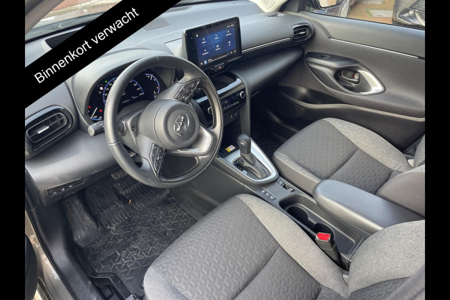 Toyota Yaris Cross 1.5 Hybrid Dynamic Luxury | Stuur- & Stoelverwarming | Parkeersensoren | Navigatie