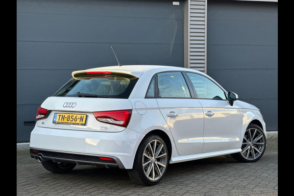 Audi A1 Sportback 1.0 TFSI Advance S- LINE, 5 deurs, navigatie, nederlandse auto met nationale auto pas