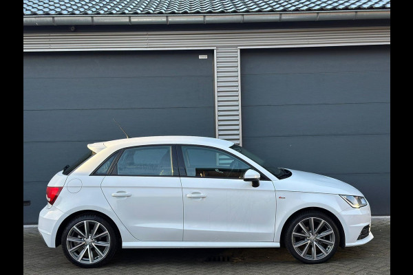 Audi A1 Sportback 1.0 TFSI Advance S- LINE, 5 deurs, navigatie, nederlandse auto met nationale auto pas