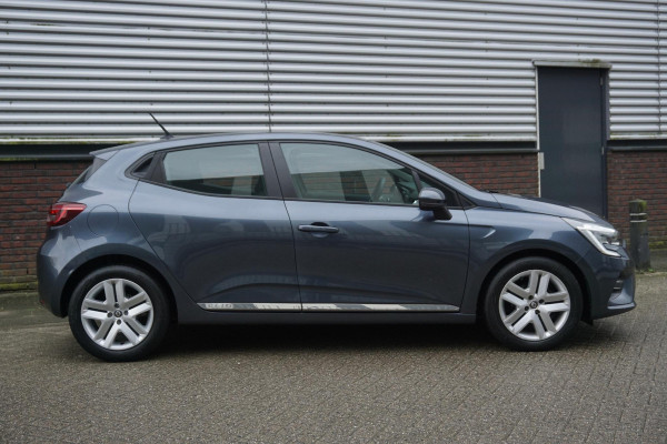 Renault Clio 1.0 TCe 100PK|Parkeersensoren|LED|Navi| Carplay.