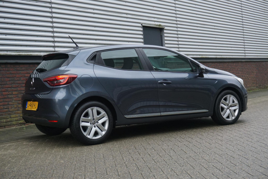 Renault Clio 1.0 TCe 100PK|Parkeersensoren|LED|Navi| Carplay.