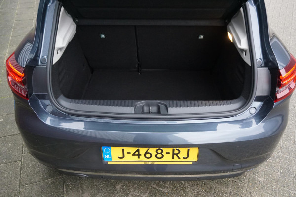 Renault Clio 1.0 TCe 100PK|Parkeersensoren|LED|Navi| Carplay.