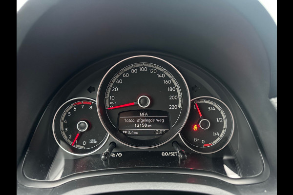 Volkswagen up! 1.0 65pk 5 drs. Active | Cruise | Clima | Camera | Vol!