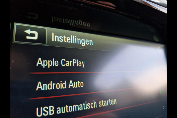 Opel Corsa 1.0 Turbo Color Edition | Apple Carplay / Android Auto | DAB | PDC | Cruise |