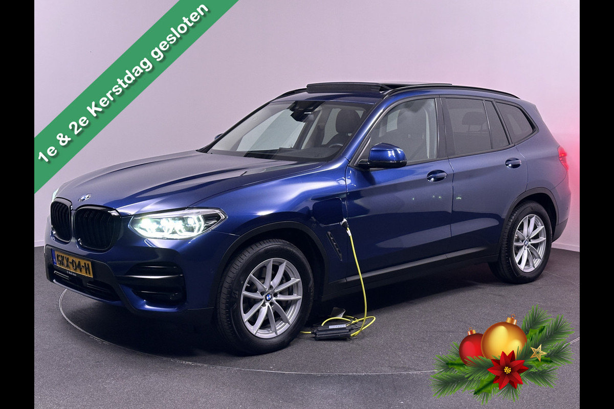 BMW X3 xDrive30e Sportline Plug In Hybrid Dealer O.H PHEV | Panodak | Adaptive Cruise | Lederen Sportstoelen | Apple Carplay | Camera | Adaptive LED | Stuurverwarming |