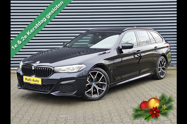 BMW 5 Serie Touring 530e M Sport Plug In Hybrid Dealer O.H INCL BTW PHEV | Trekhaak af Fabriek | Navi Pro | Lederen Sportstoelen Verwarmd | Camera | 19"L.M | Sfeerverlichting | Apple Carplay | Parkassist |