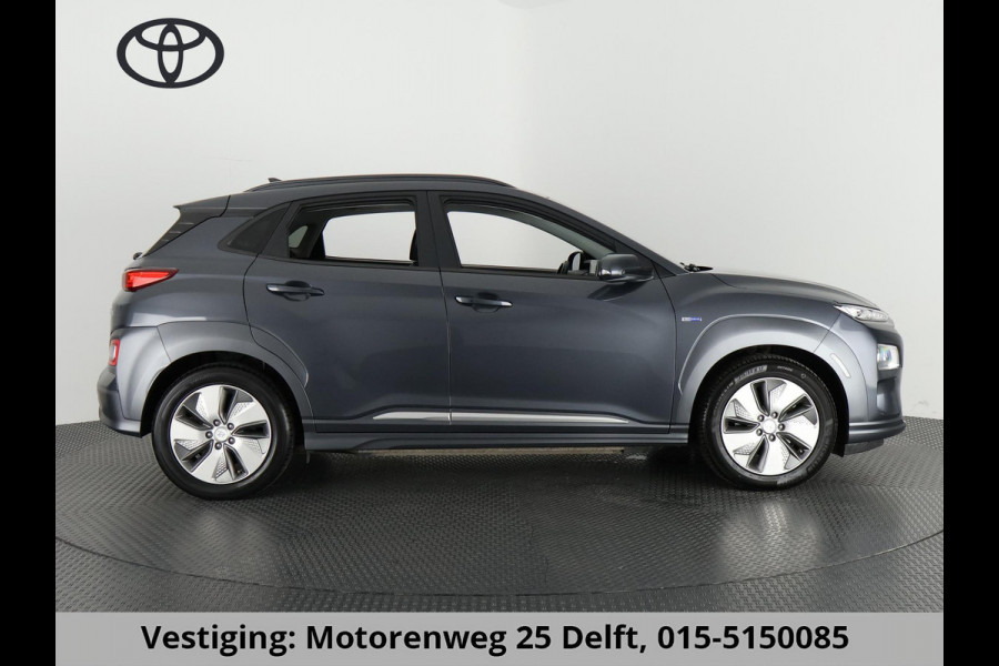 Hyundai Kona EV PREMIUM 204 PK PANORAMADAK ACCU=100% 64Kwh. LEER. NAVI. KEYLESS. FULL OPTION. TOT 5 JAAR GARANTIE*