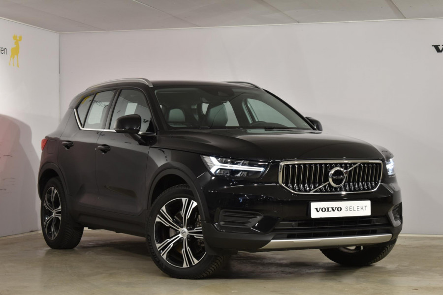 Volvo XC40 T4 211PK Automaat Recharge Inscription / Leer / Adaptieve cruise control / 19'' velgen / Camera Achter / Trekhaak