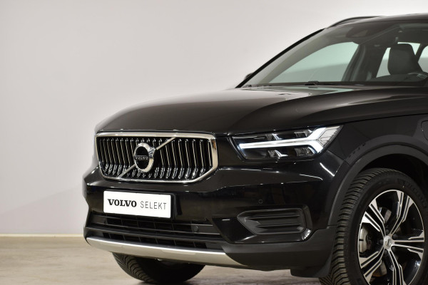 Volvo XC40 T4 211PK Automaat Recharge Inscription / Leer / Adaptieve cruise control / 19'' velgen / Camera Achter / Trekhaak