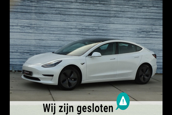 Tesla Model 3 Standard RWD Plus Trekhaak Pano Leer Cam Navi