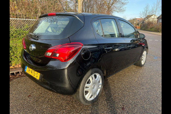 Opel Corsa 1.4 Favourite