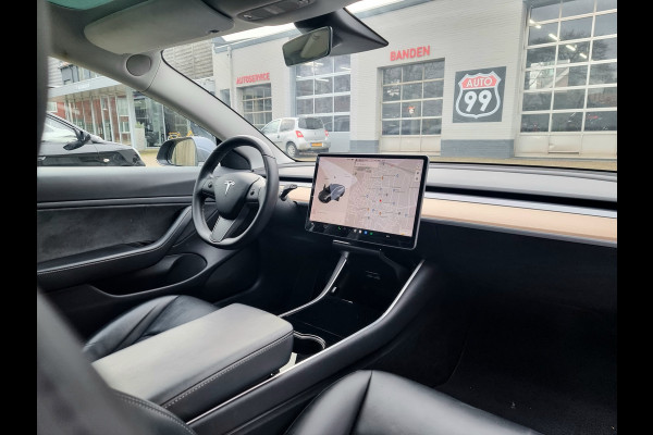 Tesla Model 3 Long Range AWD 75 kWh PANO / NAP / GOED ONDERHOUDEN