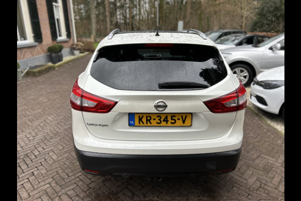 Nissan QASHQAI 1.2 Automaat Bns. Ed. Leder, Panodak, Trekhaak, 19” LMV