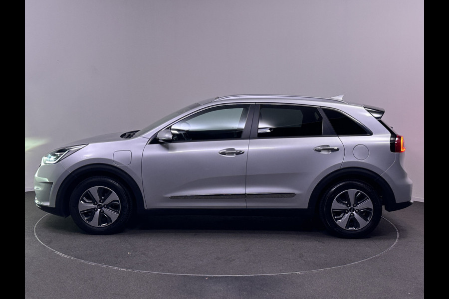 Kia Niro 1.6 GDi PHEV DynamicLine Plug In Hybrid | Schuifdak | Trekhaak Afn. | Adaptive Cruise | JBL Sound | LED | Stuur / Stoelverwarming |