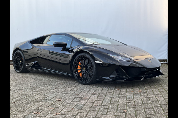 Lamborghini Huracan EVO 5.2 V10 - 640 CV AWD Nero Ade Lifting Dealer serviced Incl-BTW 4WD