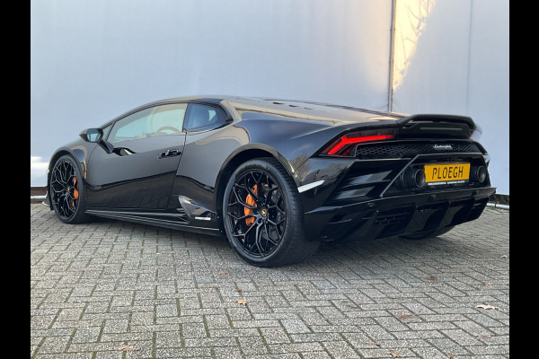 Lamborghini Huracan EVO 5.2 V10 - 640 CV AWD Nero Ade Lifting Dealer serviced Incl-BTW 4WD