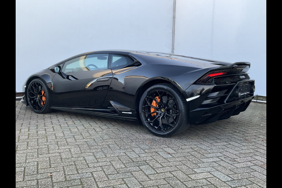 Lamborghini Huracan EVO 5.2 V10 - 640 CV AWD Nero Ade Lifting Dealer serviced Incl-BTW 4WD