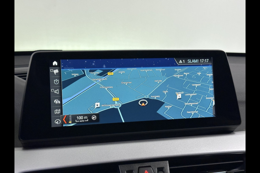 BMW X1 xDrive25e Sportline Plug in Hybrid | PHEV | Head-up Display | Camera | Navigatie | Sportstoelen Verwarmd | Led |