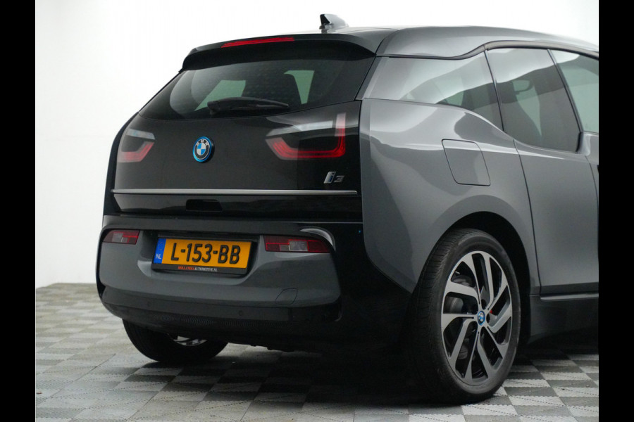 BMW i3 Executive 170pk 120Ah 42 kWh (420 rijbereik,warmtepomp,LED,navi,carplay,20 inch)