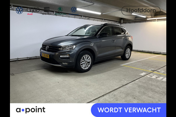 Volkswagen T-Roc 1.0 TSI Style 110 pk | Navigatie | Parkeersensoren (Park assist) | Achteruitrijcamera | Adaptieve cruise control | Autom. airco |