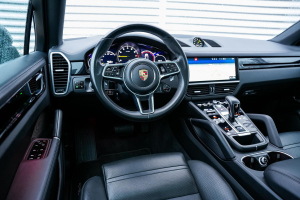 Porsche Cayenne Coupé 3.0 E-Hybrid Panodak Bose Luchtvering 360 Cam Stoelventilatie Trekhaak Keyless