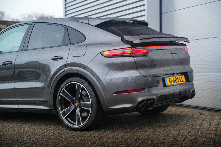 Porsche Cayenne Coupé 3.0 E-Hybrid Panodak Bose Luchtvering 360 Cam Stoelventilatie Trekhaak Keyless