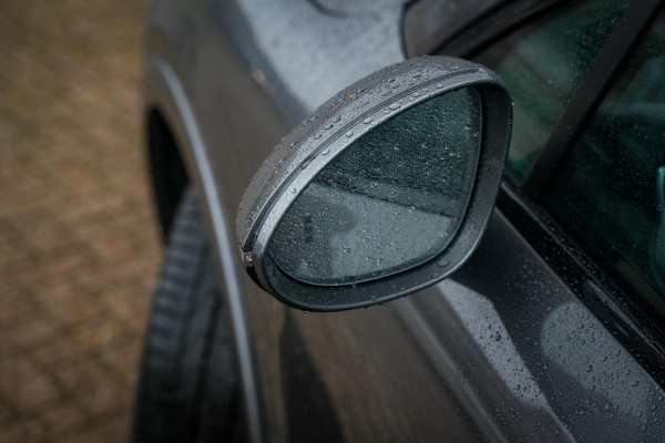 Porsche Cayenne Coupé 3.0 E-Hybrid Panodak Bose Luchtvering 360 Cam Stoelventilatie Trekhaak Keyless