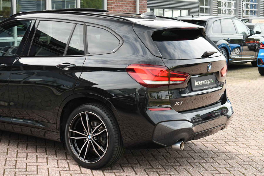 BMW X1 xDrive25e M-Sport Pano Trekh ACC Camera HUD 19inch El-Klep