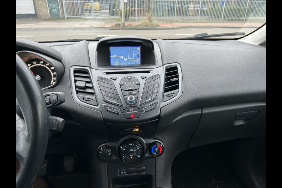 Ford Fiesta 1.0 Style navigatie