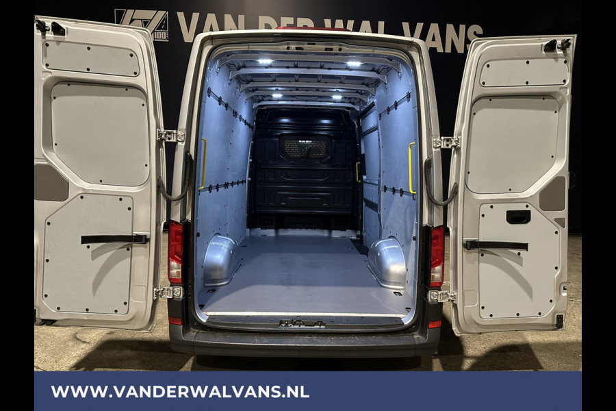 Volkswagen Crafter 2.0 TDI 141pk L3H3 L2H2 Euro6 Airco | Navigatie | Apple Carplay | Cruisecontrol Android Auto, Bijrijdersbank, 3000kg trekvermogen