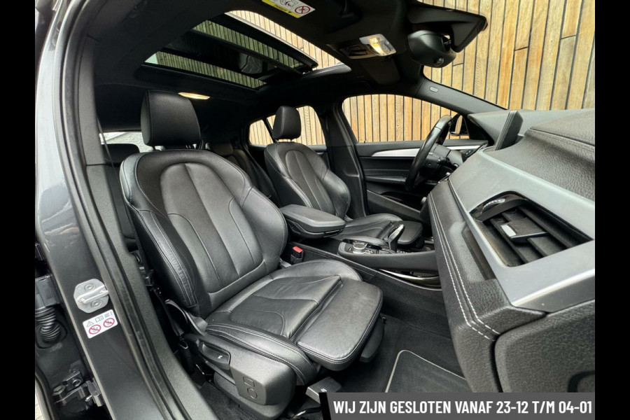 BMW X2 sDrive18i High Executive M-sport Automaat | Panoramadak | Lederen interieur | LED verlichting | Sfeerverlichting | DAB radio | H