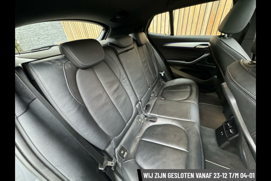 BMW X2 sDrive18i High Executive M-sport Automaat | Panoramadak | Lederen interieur | LED verlichting | Sfeerverlichting | DAB radio | H