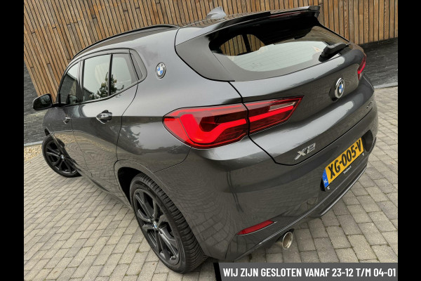 BMW X2 sDrive18i High Executive M-sport Automaat | Panoramadak | Lederen interieur | LED verlichting | Sfeerverlichting | DAB radio | H