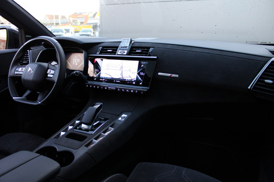 DS 7 E-Tense 225 Performance Line+ | Panoramadak | Night vision | Full | Navigatie