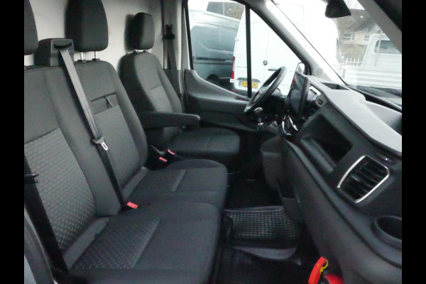 Ford Transit 2.0 TDCI 130PK, L3H2, Airco, Nieuw, Direct uit voorraad leverbaar, 02 Stuks