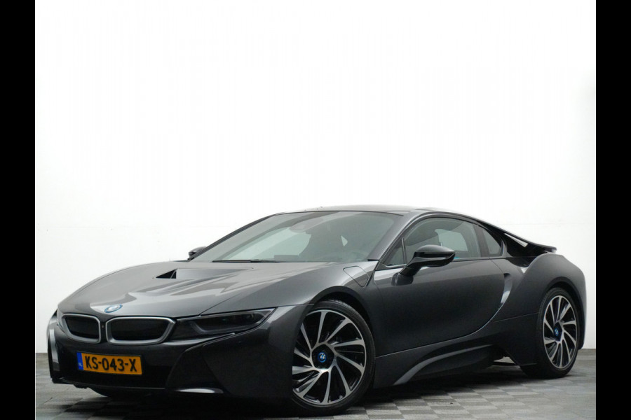 BMW i8 Coupe 375pk (dealer-onderhouden,NL geleverd,carbon,head-up,leer,laser)